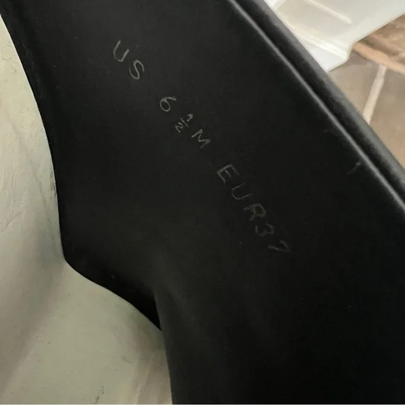 Vince Allison leather mule booties Women’s Size 6.5 Black Wood - Picture 7 of 7